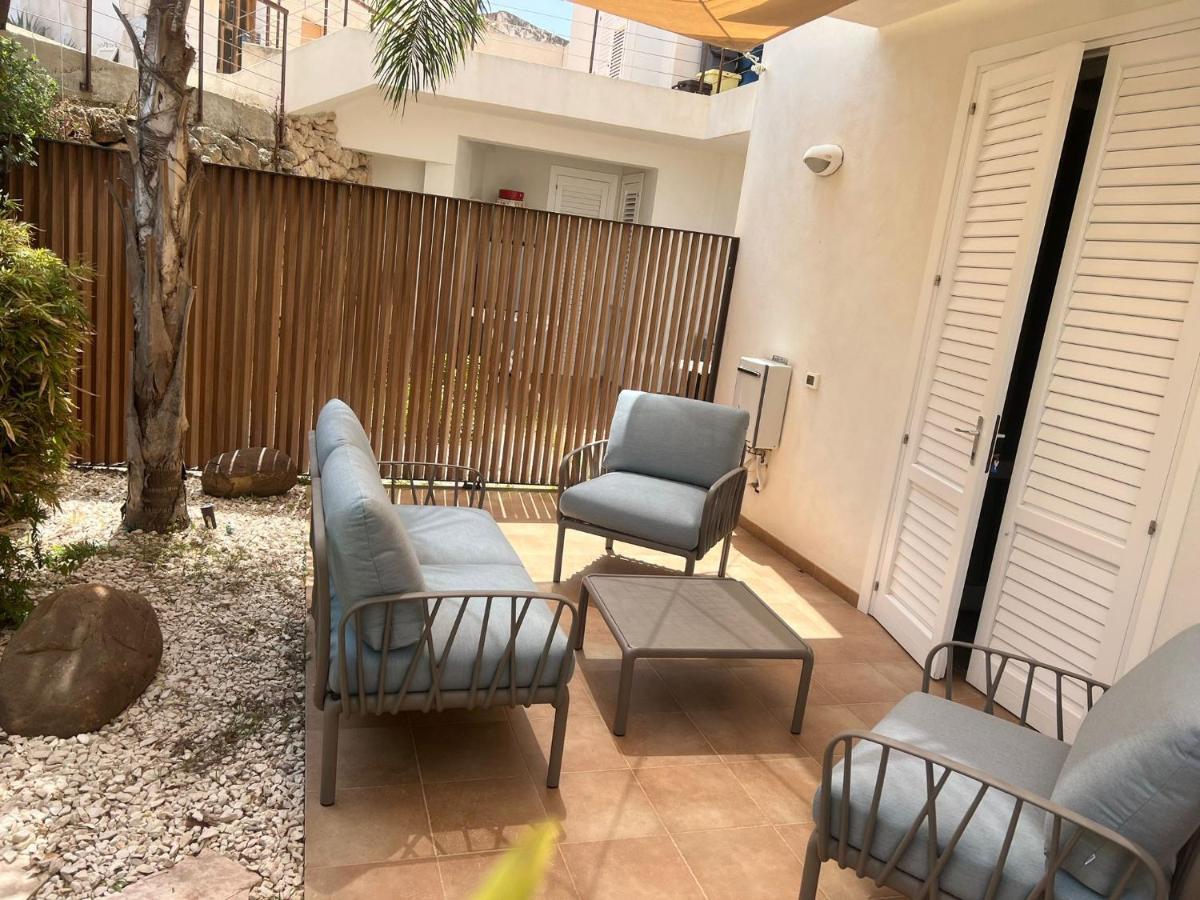 Le Cale Camera Privata In Residence Favignana Bagian luar foto
